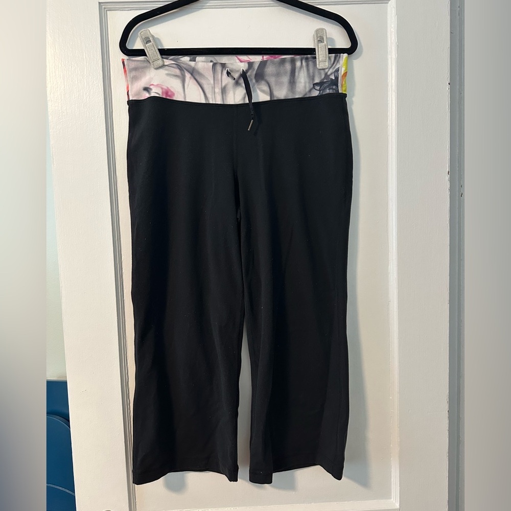 Lululemon Black Cropped Wide Leg Yoga Pants